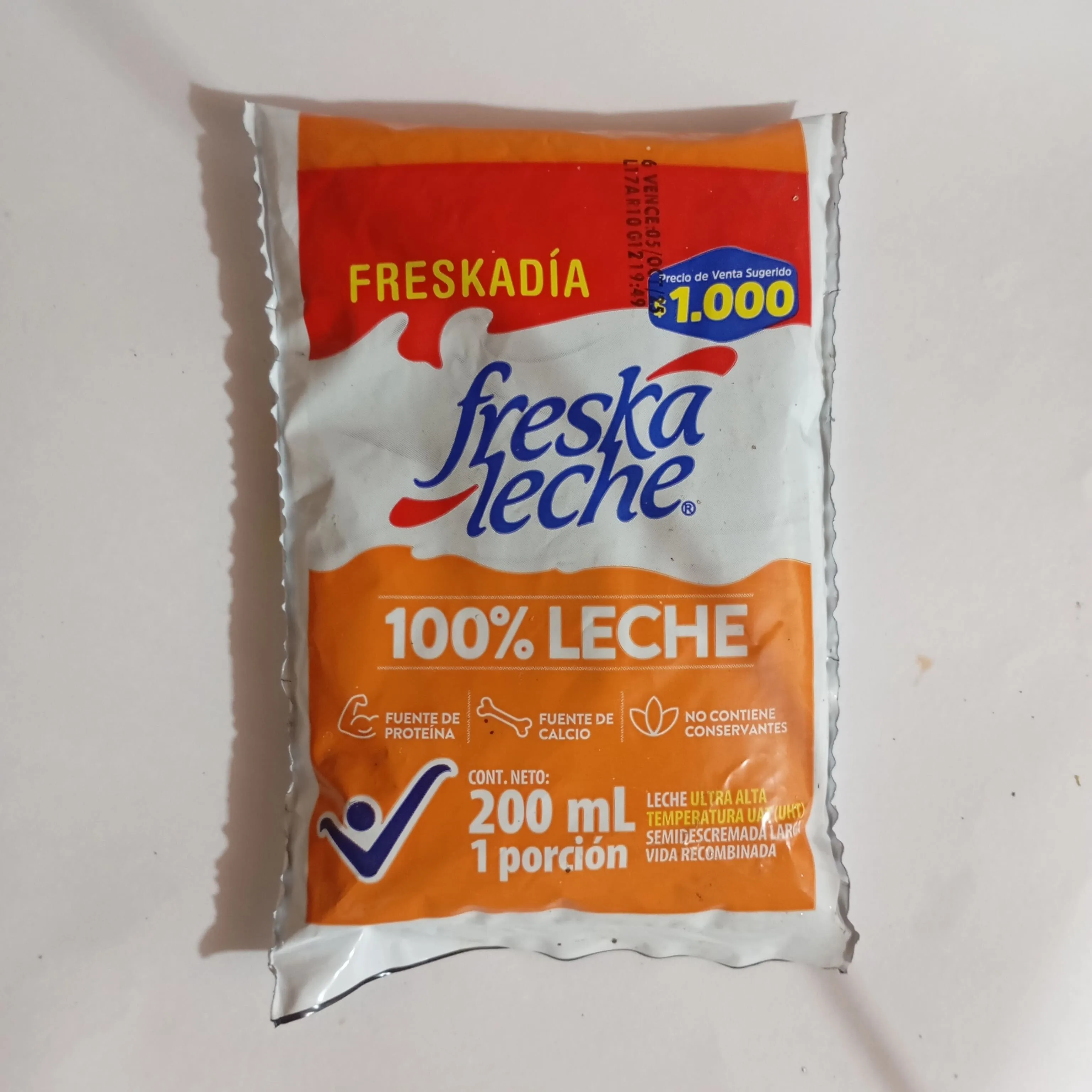 Leche freskaleche 200ml